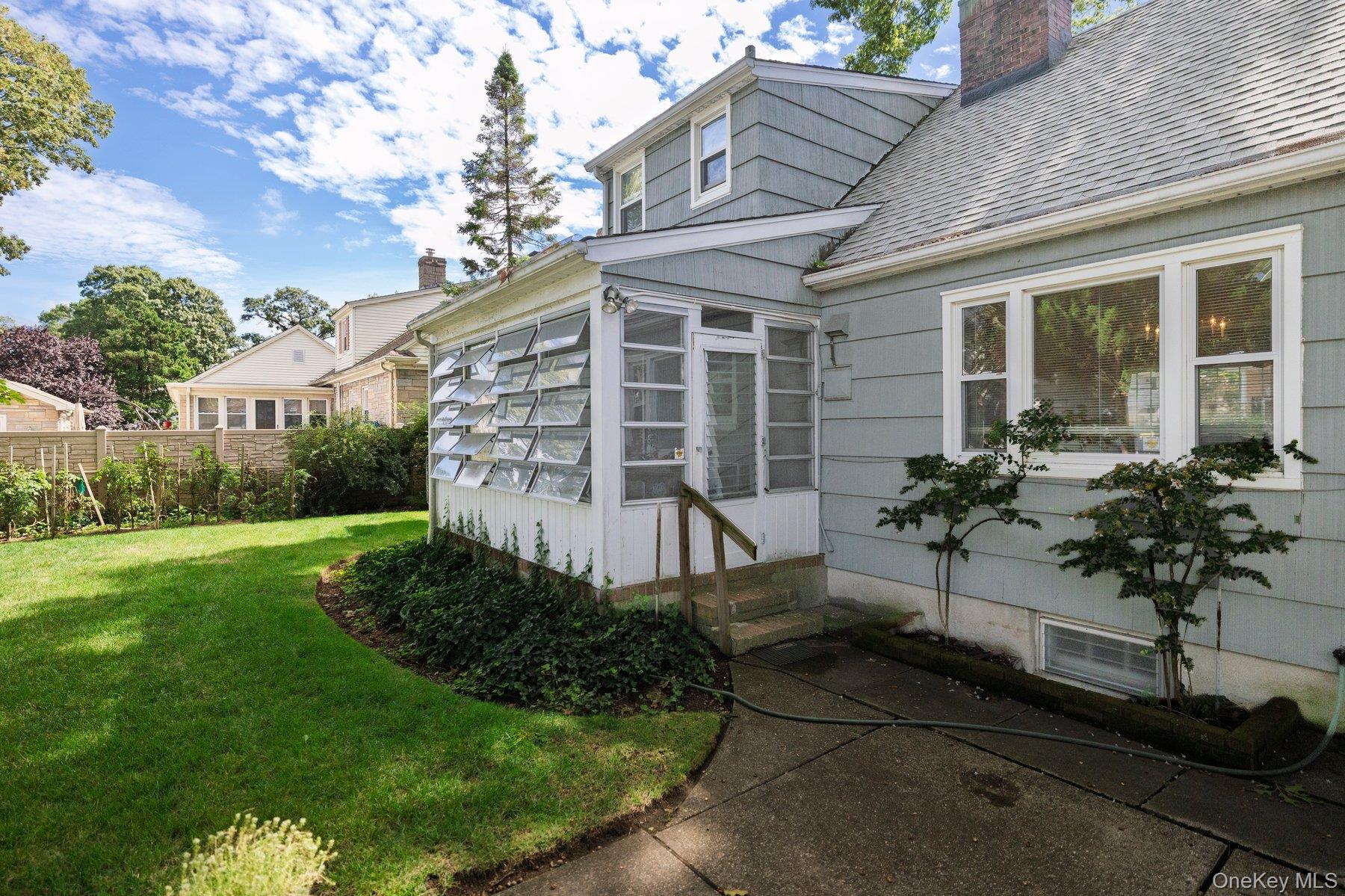 175 E Carpenter Street – For Sale photo 31