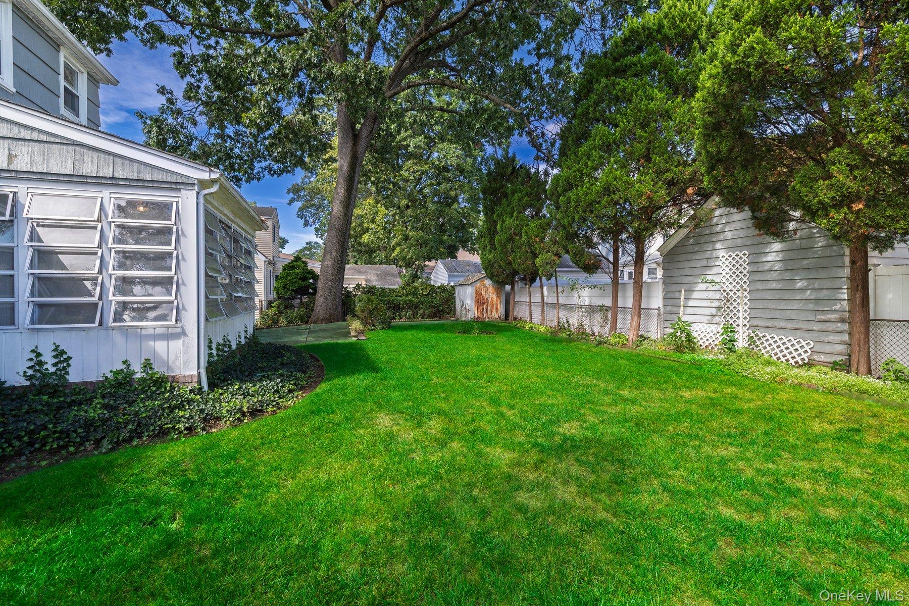 175 E Carpenter Street – For Sale photo 34