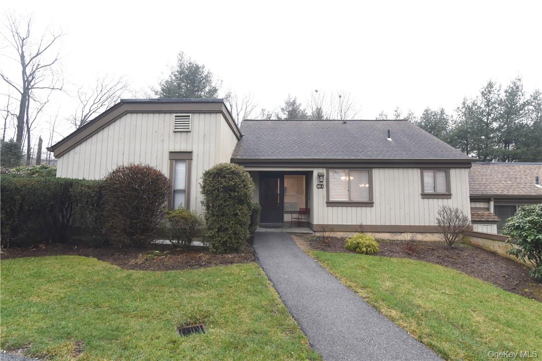 188 Heritage Hills, Unit A photo 2