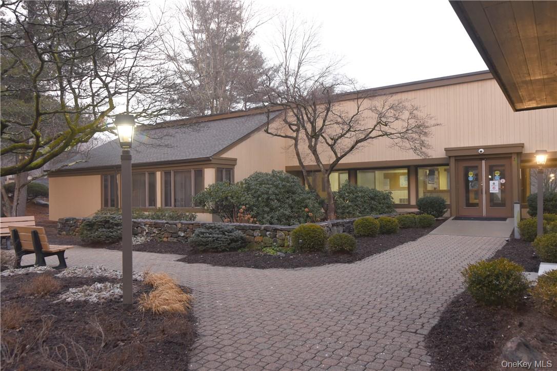 188 Heritage Hills, Unit A photo 18