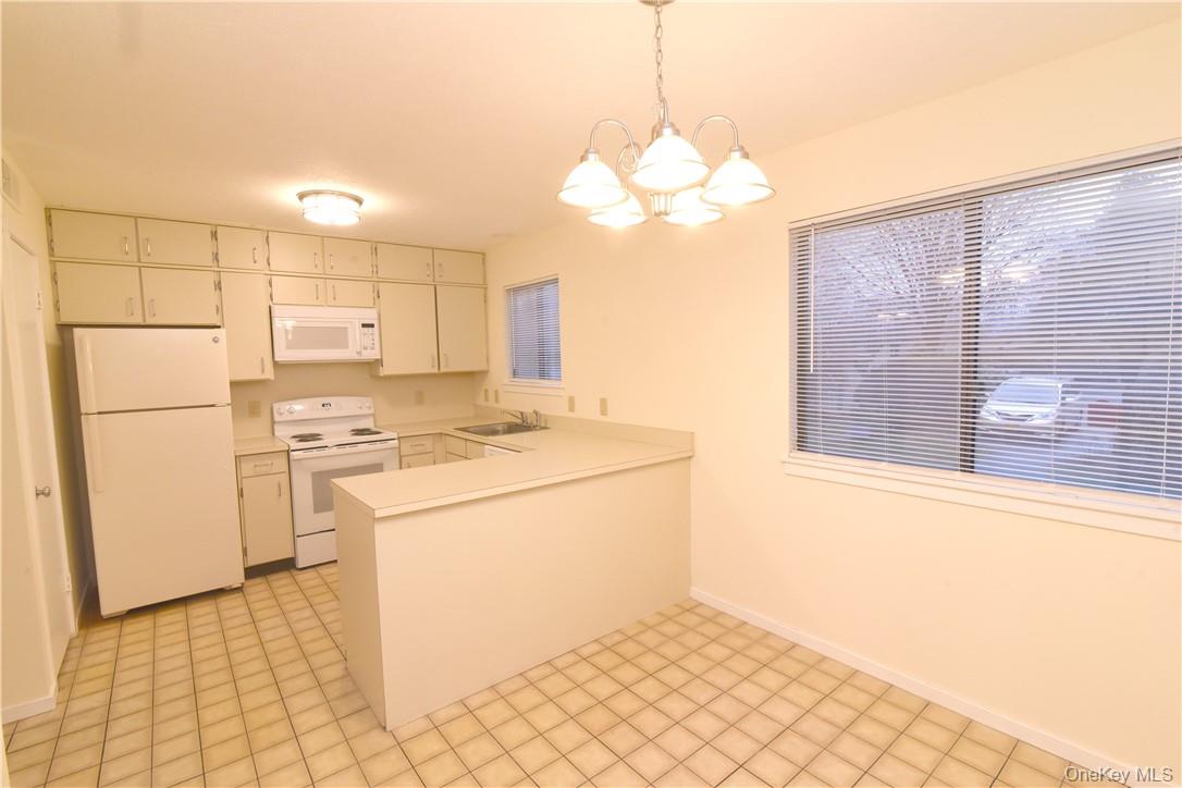 188 Heritage Hills, Unit A photo 7