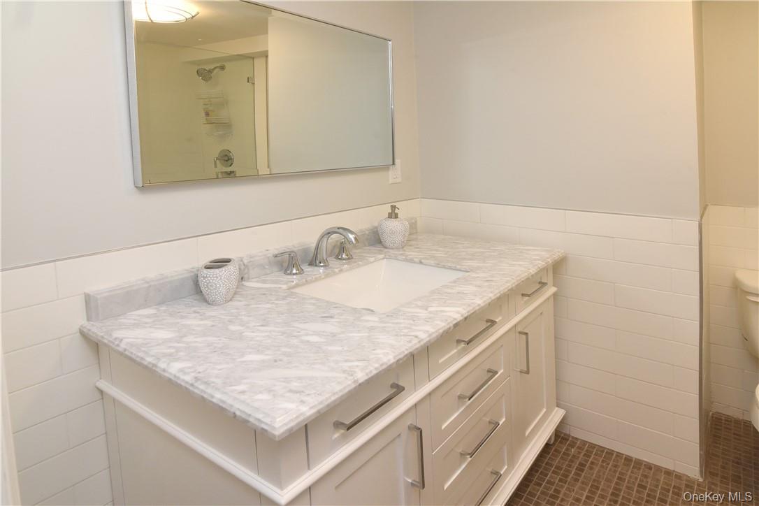 188 Heritage Hills, Unit A photo 12