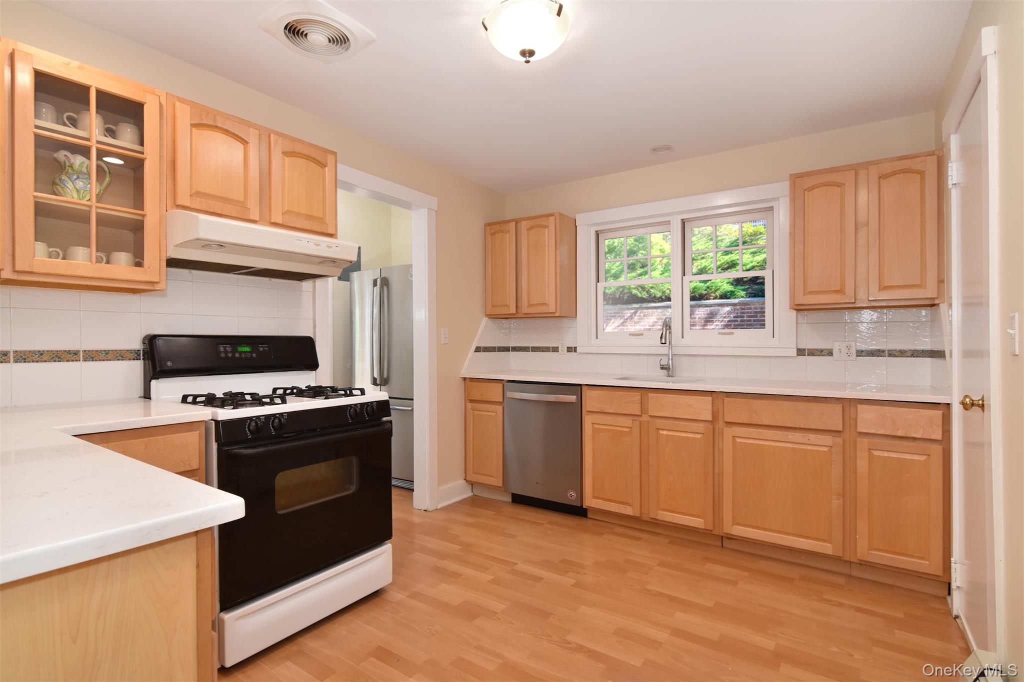 58 Young Avenue – For Sale photo 7