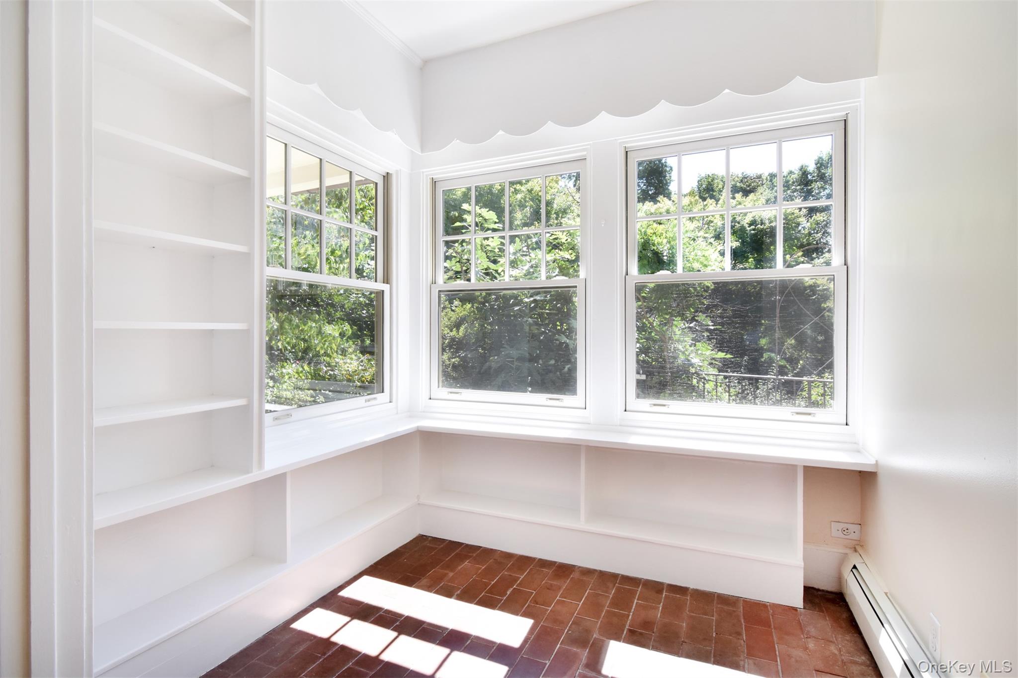58 Young Avenue – For Sale photo 4