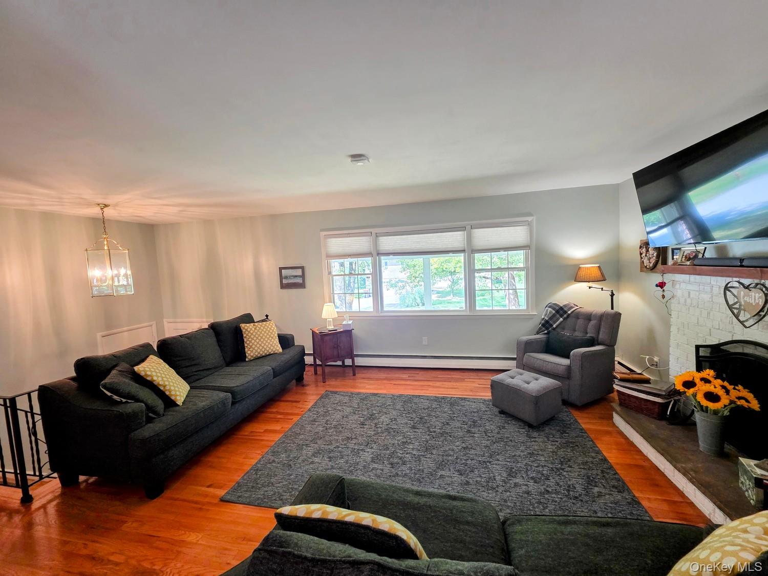 28 Robert Drive – For Sale photo 7