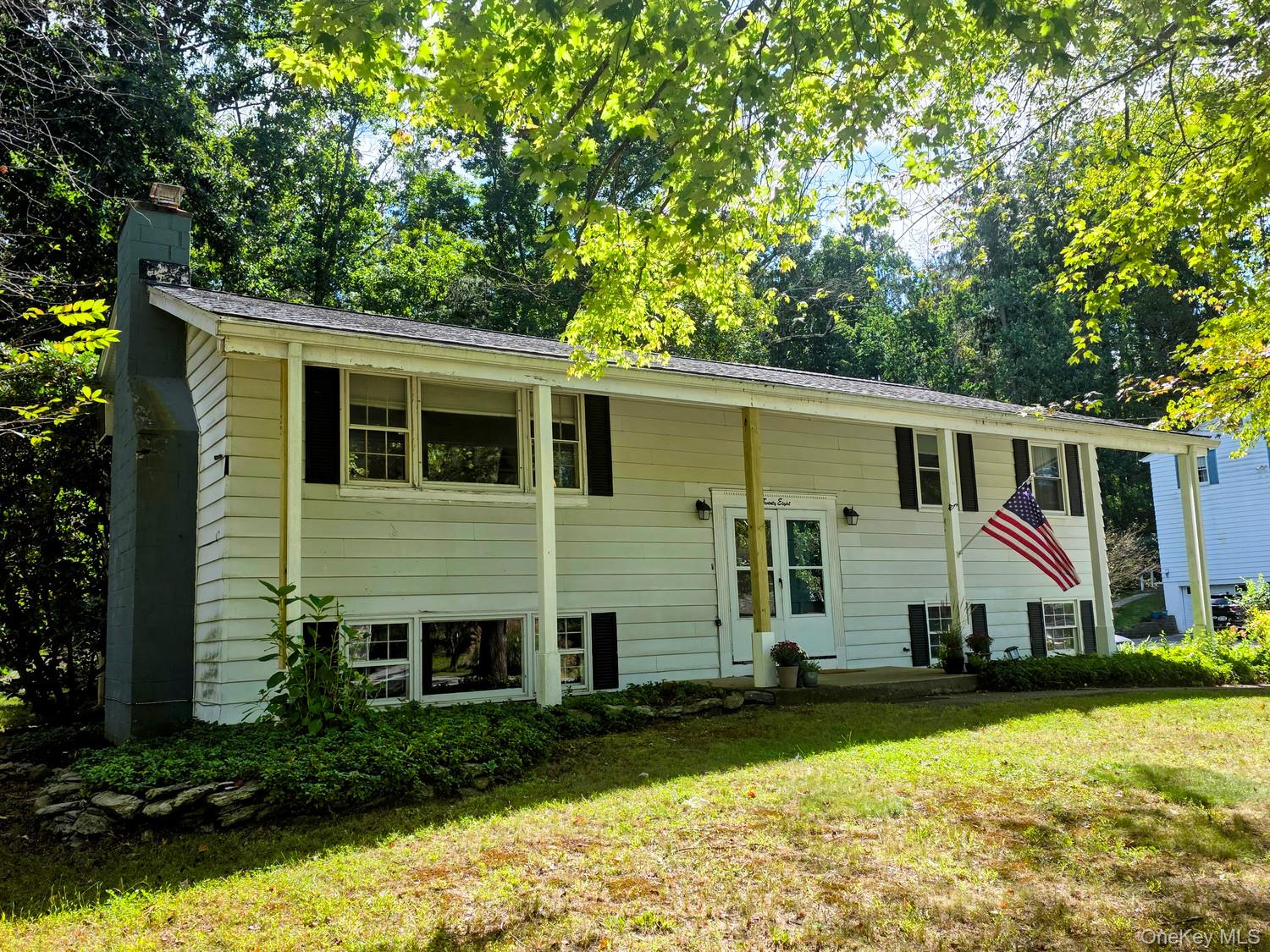 28 Robert Drive – For Sale photo 3