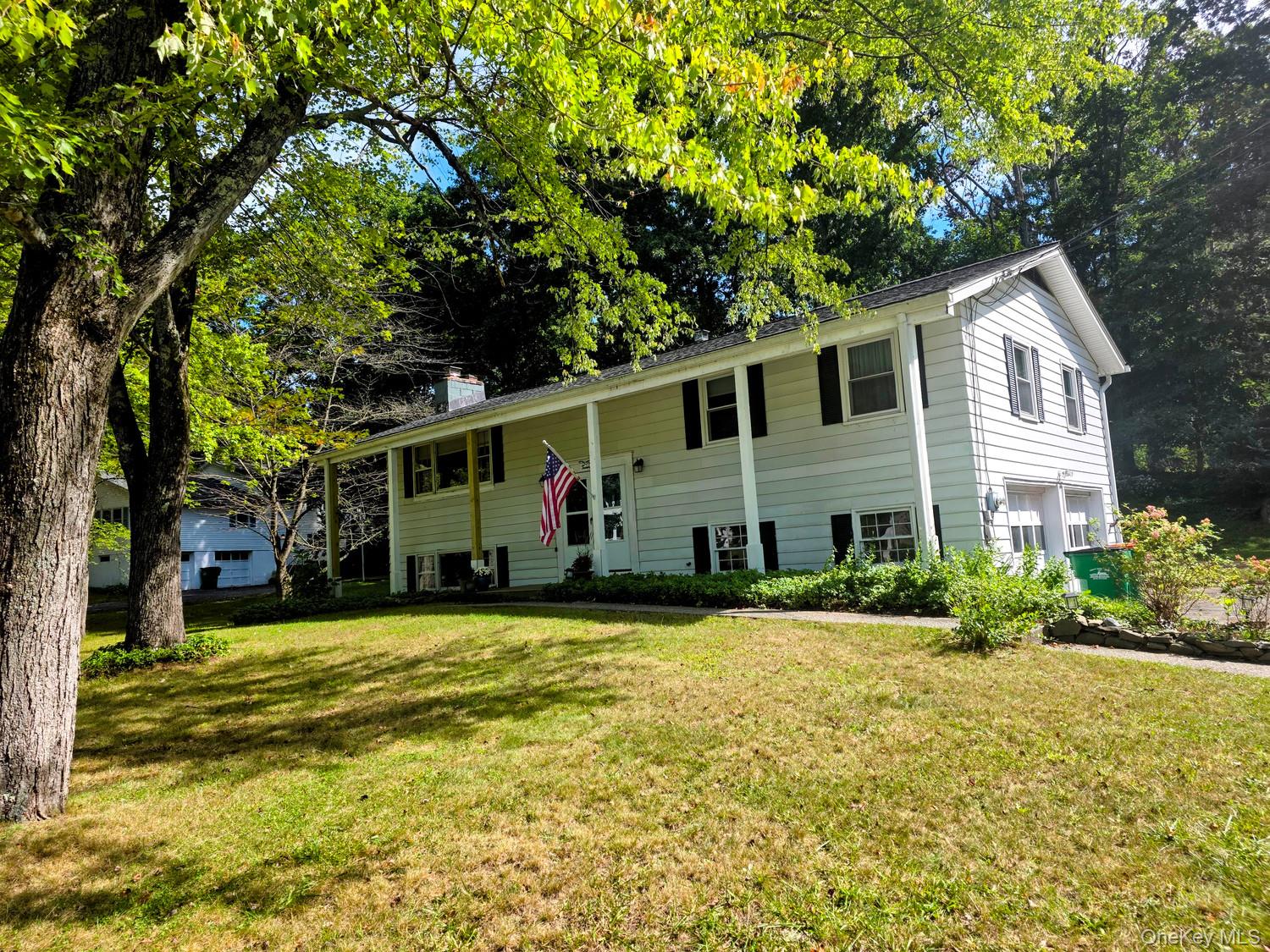 28 Robert Drive – For Sale