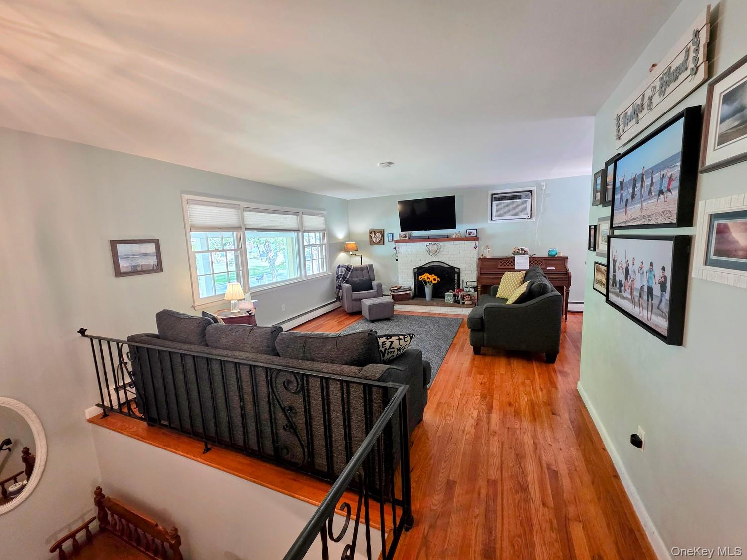 28 Robert Drive – For Sale photo 4
