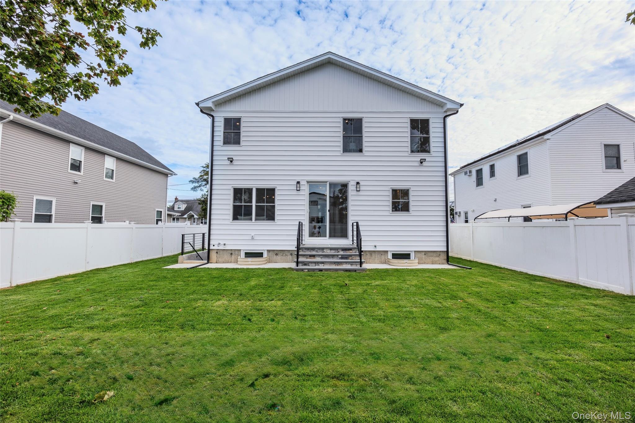2439 Berkeley Place – For Sale photo 4