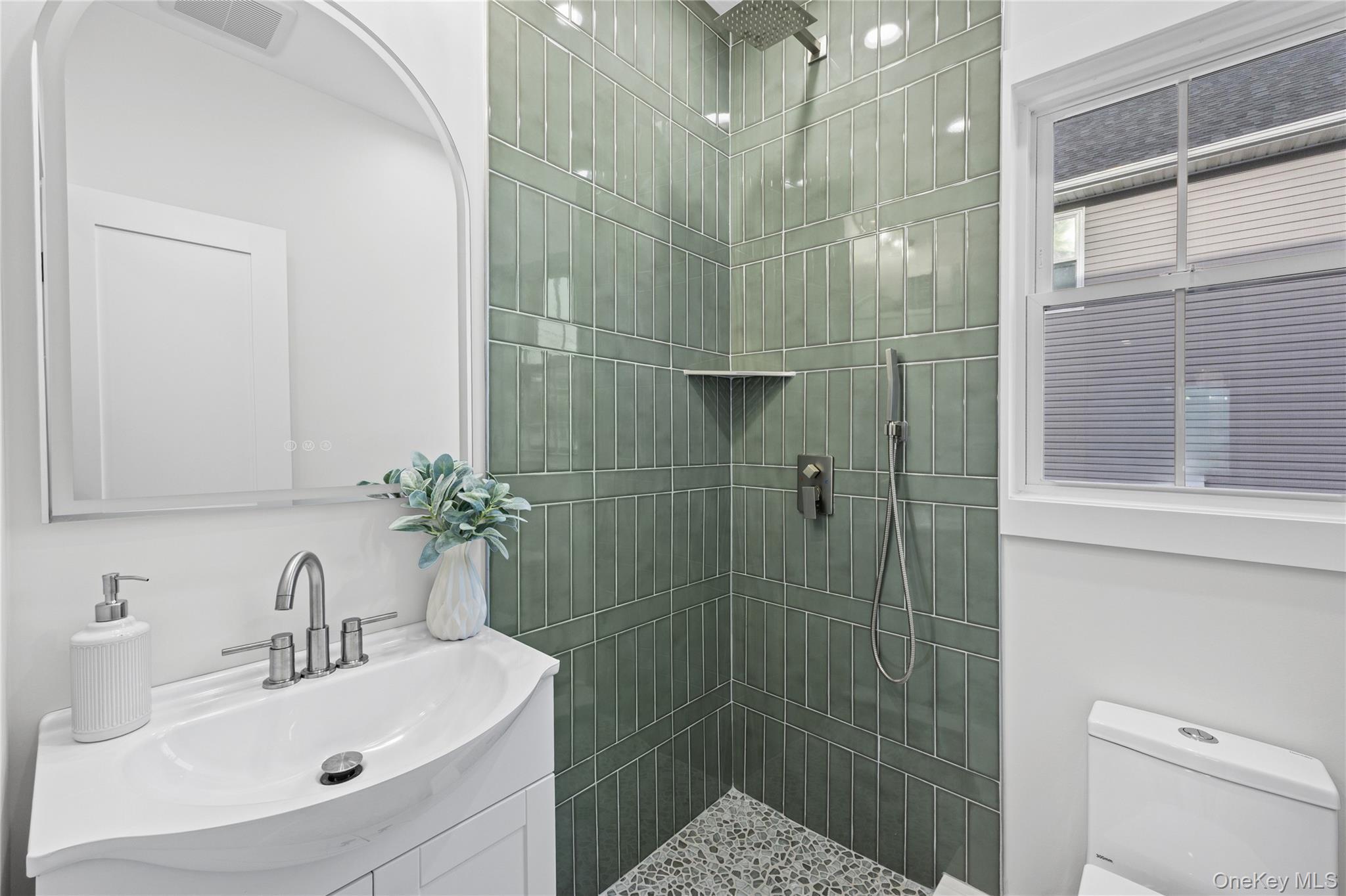 2439 Berkeley Place – For Sale photo 17