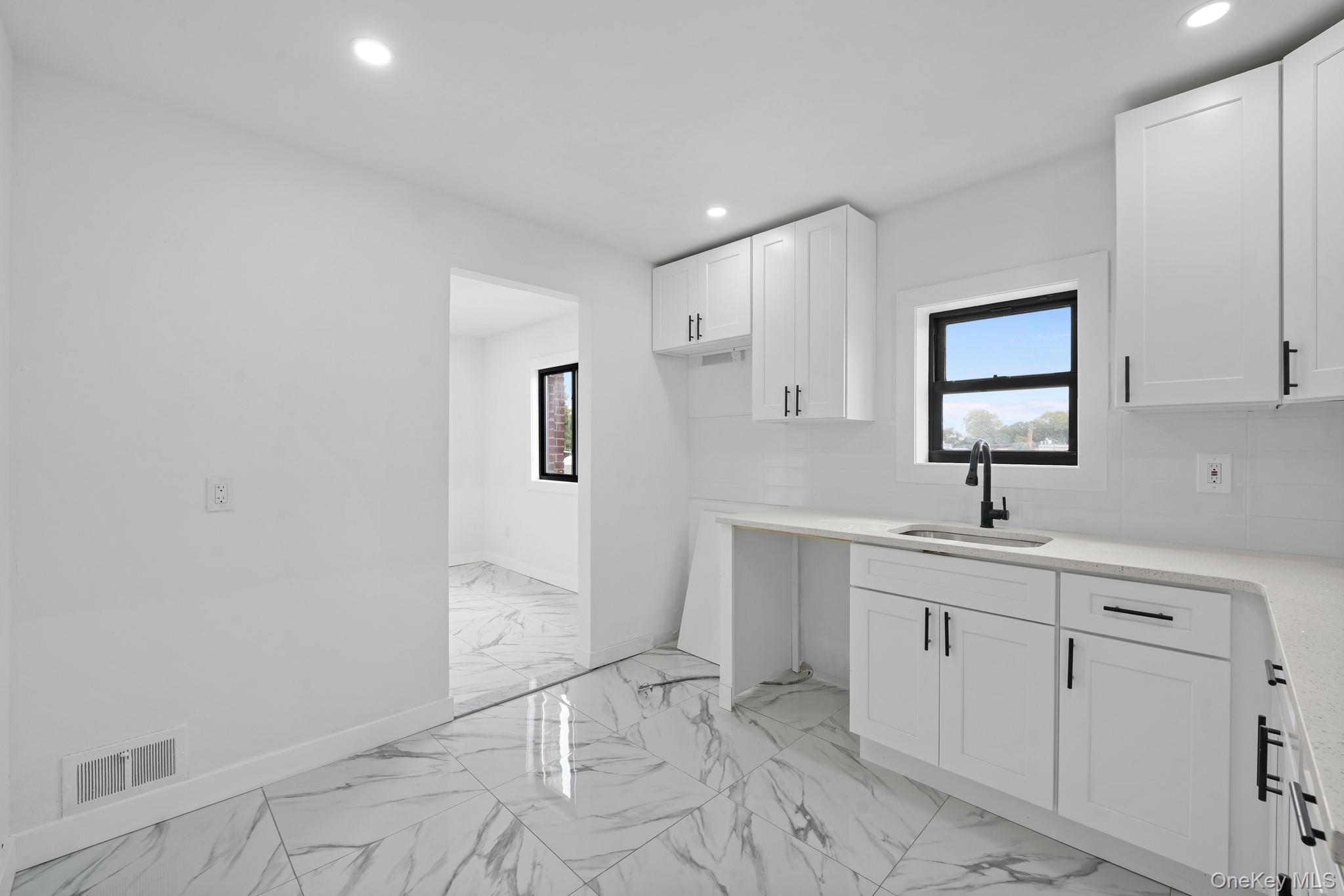 4648 Murdock Avenue – For Sale photo 6