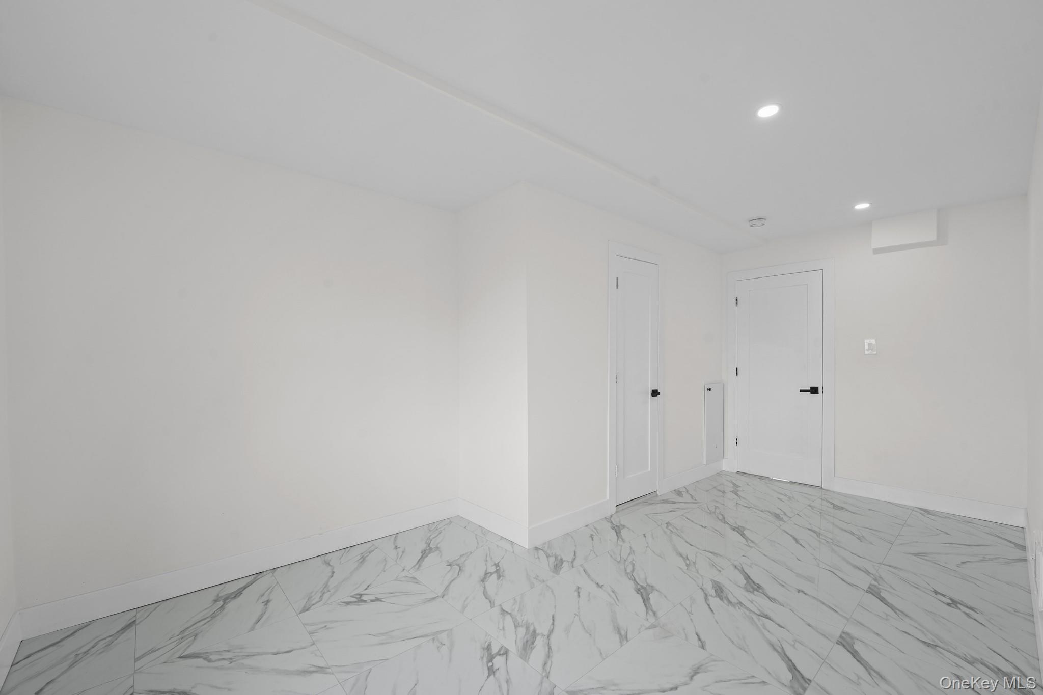 4648 Murdock Avenue – For Sale photo 13