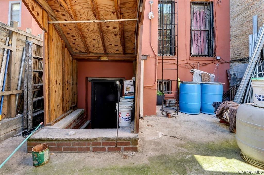 458 Halsey Street – For Sale photo 8