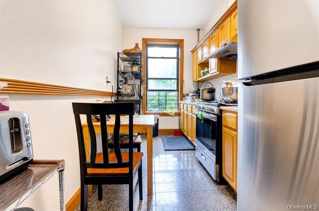 458 Halsey Street – For Sale photo 5
