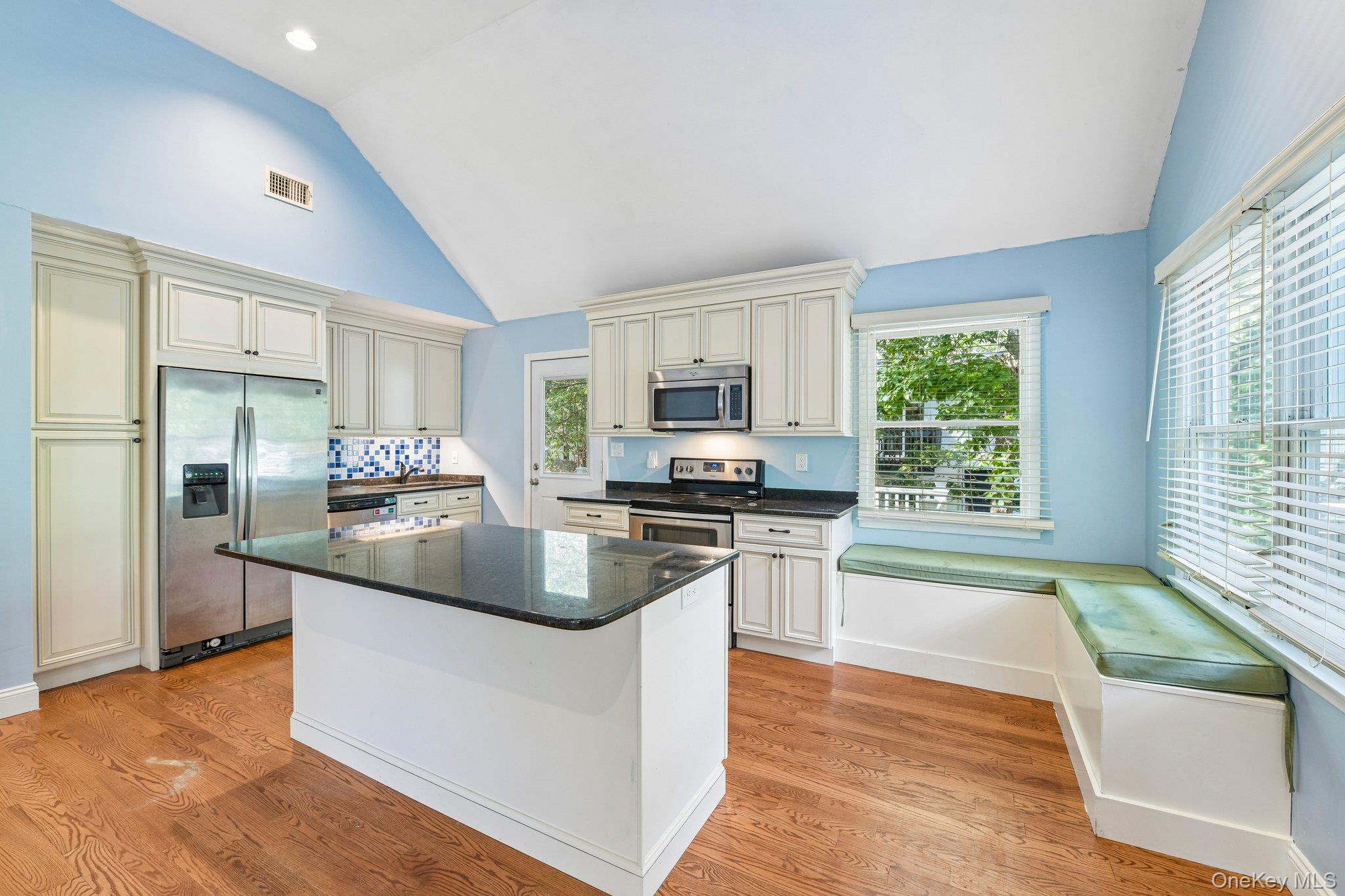 417 Echo Avenue – For Sale photo 11