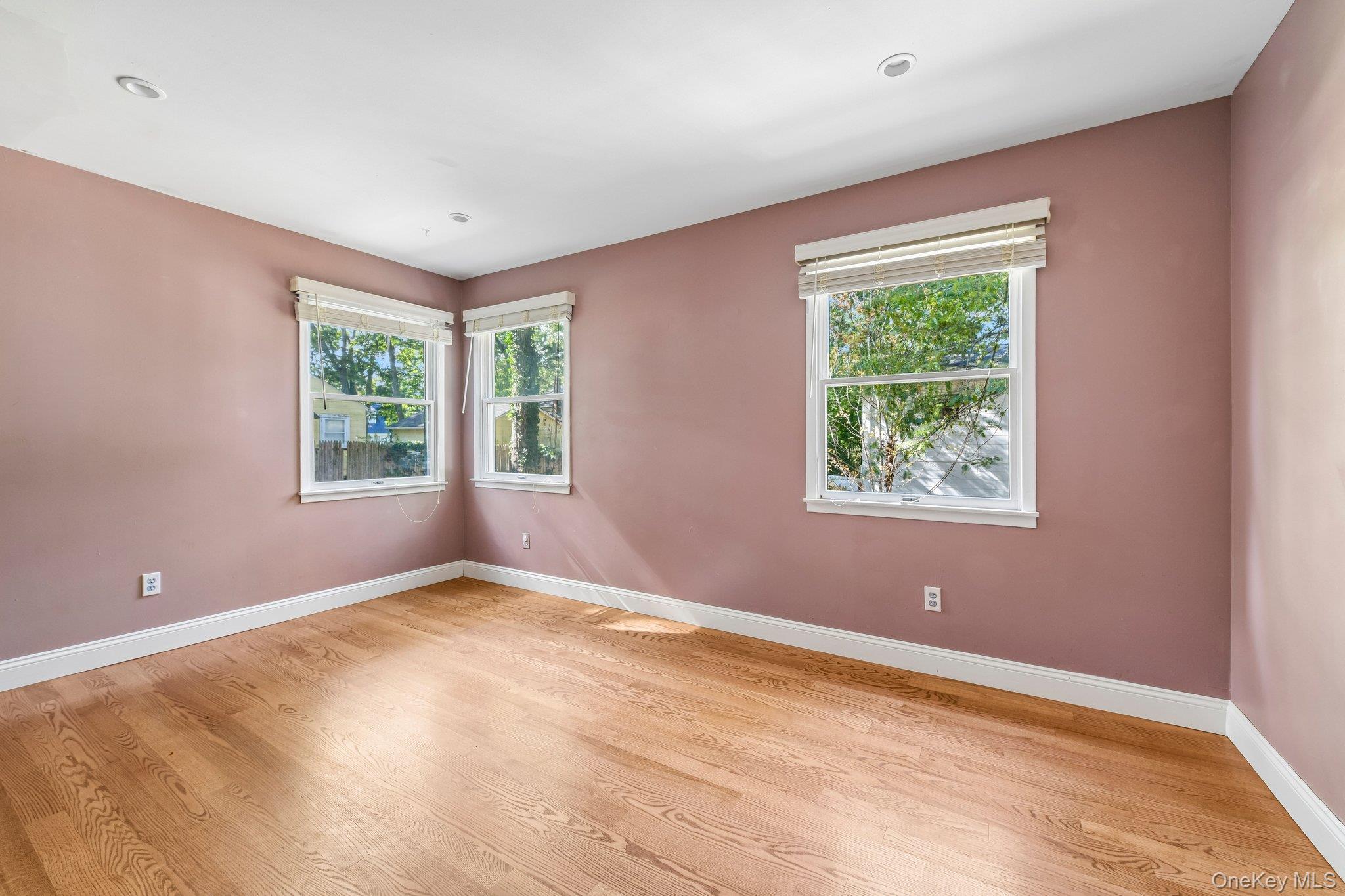 417 Echo Avenue – For Sale photo 24