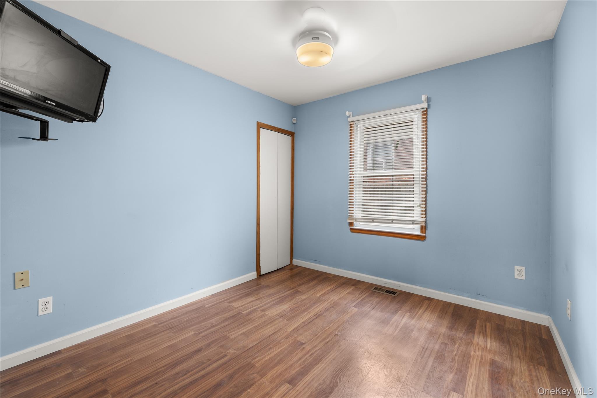 159 Neptune Avenue – For Sale photo 8