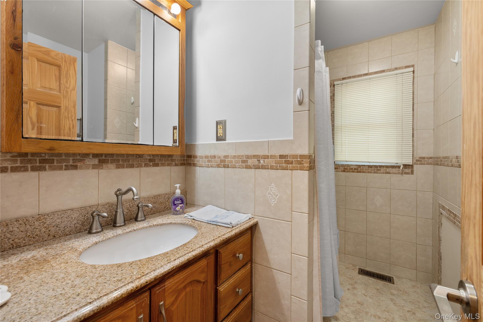 159 Neptune Avenue – For Sale photo 11