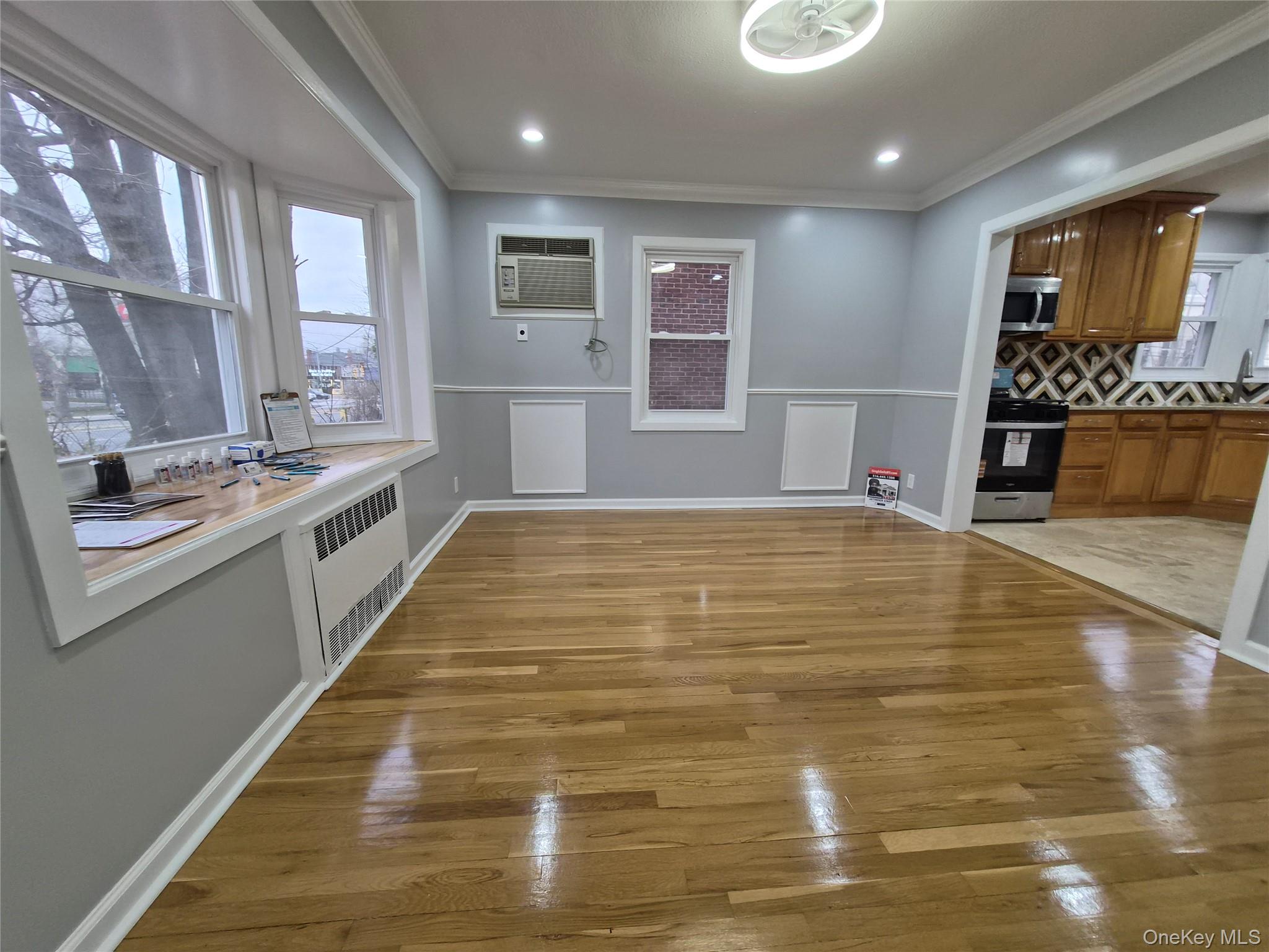8019 Utopia Parkway – For Sale photo 10