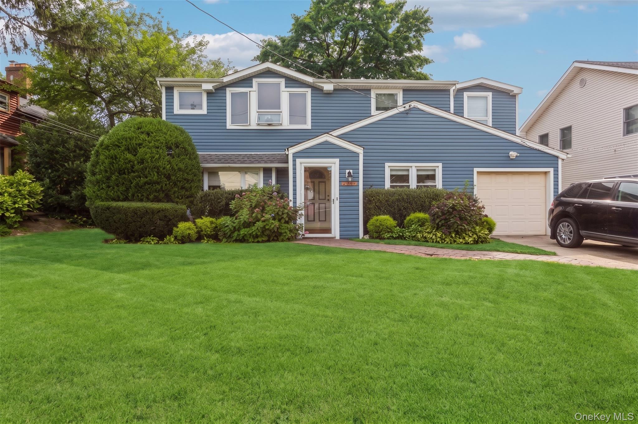 1423 Sturl Avenue – For Sale