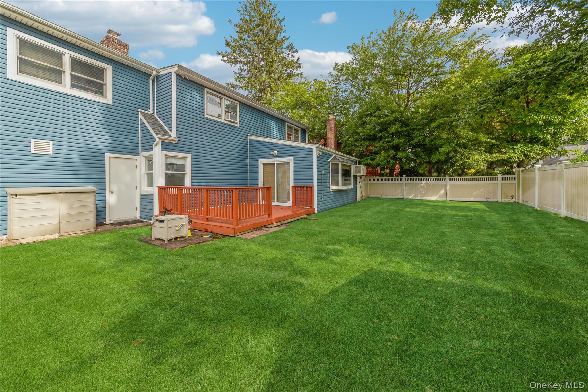 1423 Sturl Avenue – For Sale photo 5