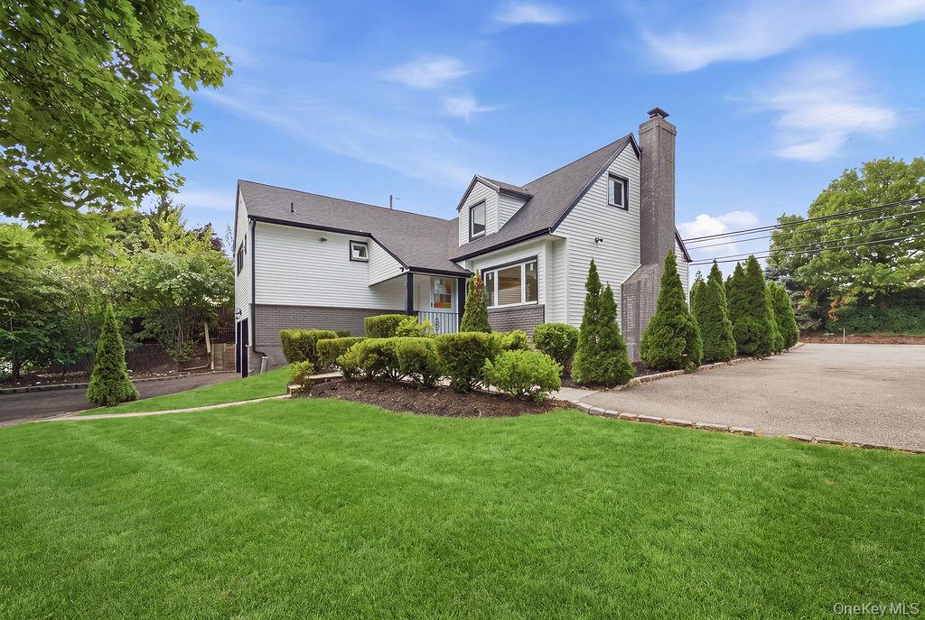 84 Middle Neck Road – For Sale photo 25