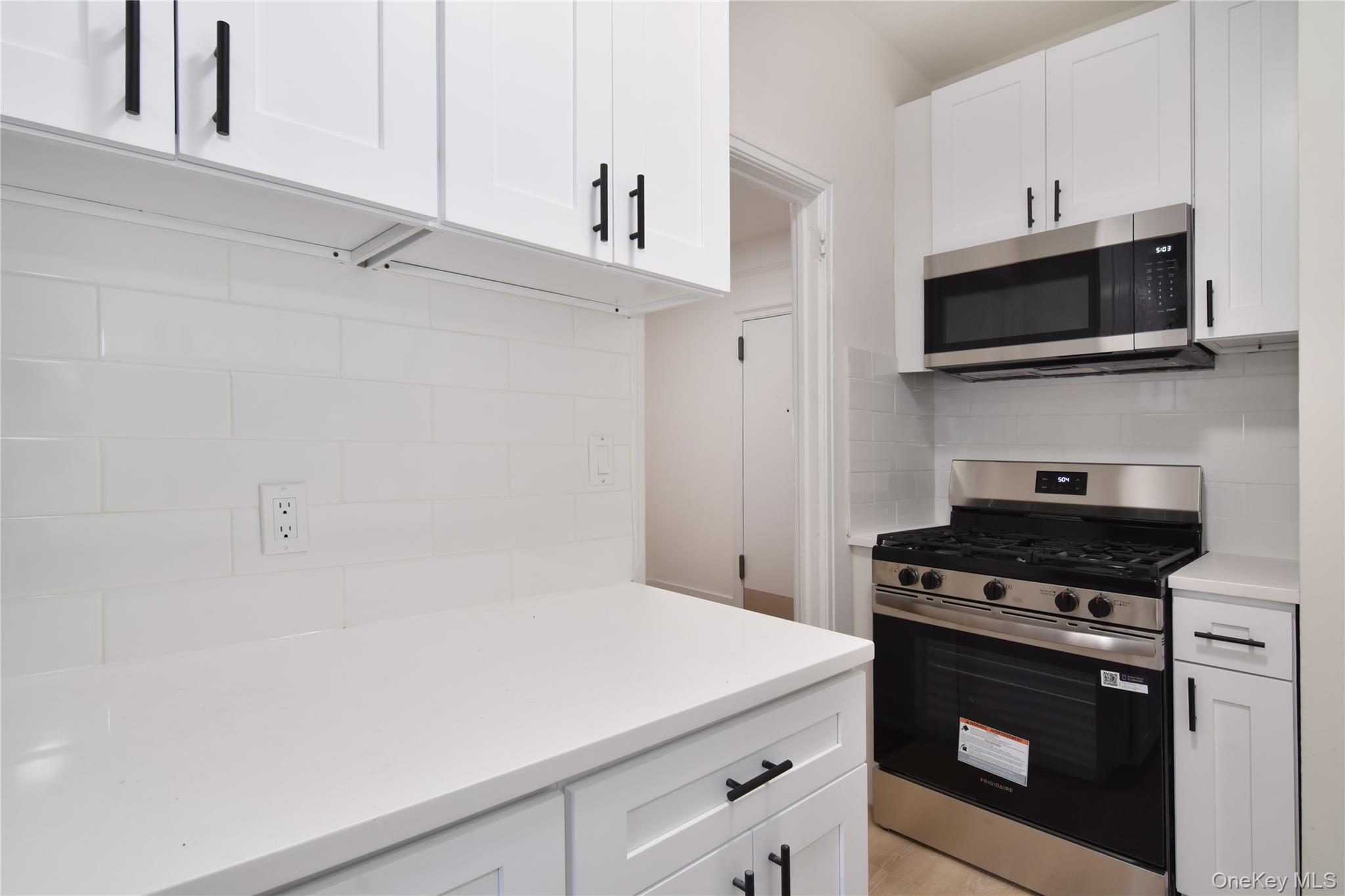 590 E 3rd Street, Unit 4C photo 5