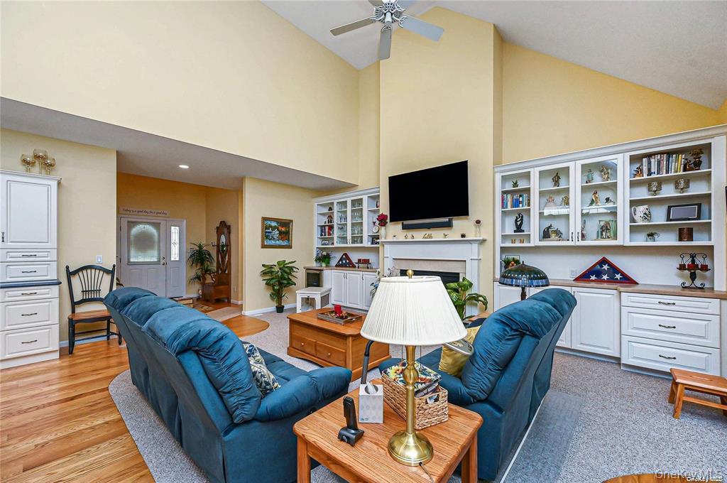 828 Pondview Road – For Sale photo 8