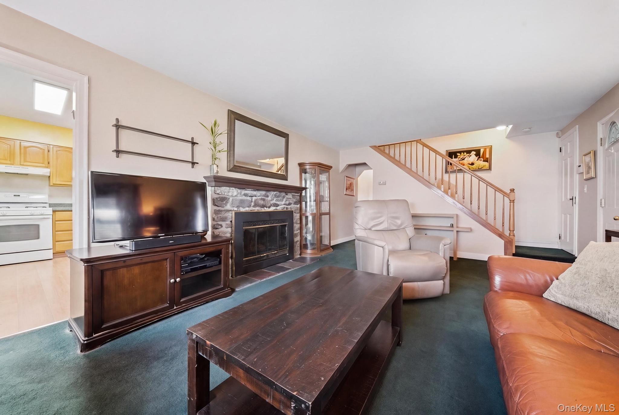 2906 Court Street – For Sale photo 4