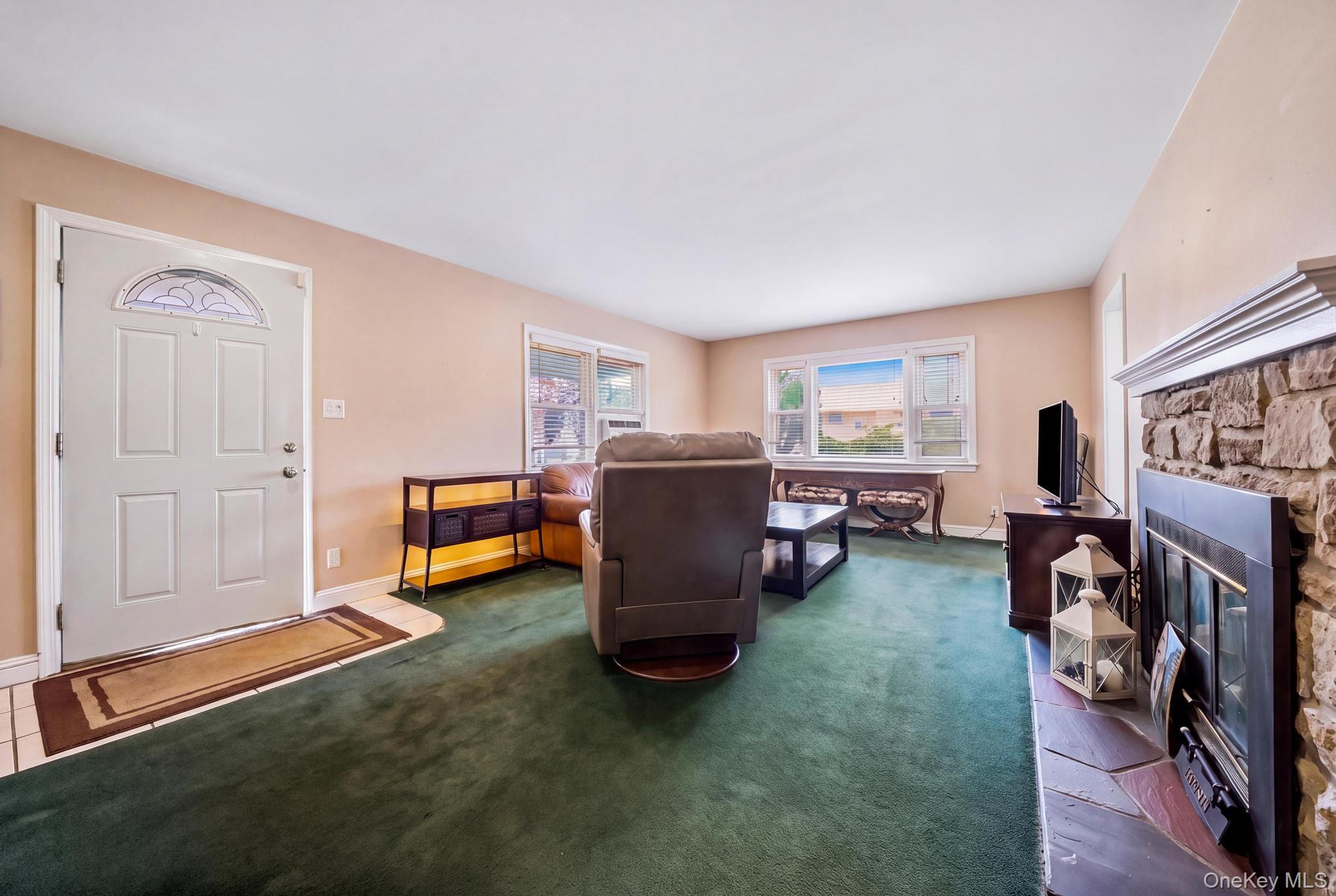 2906 Court Street – For Sale photo 6