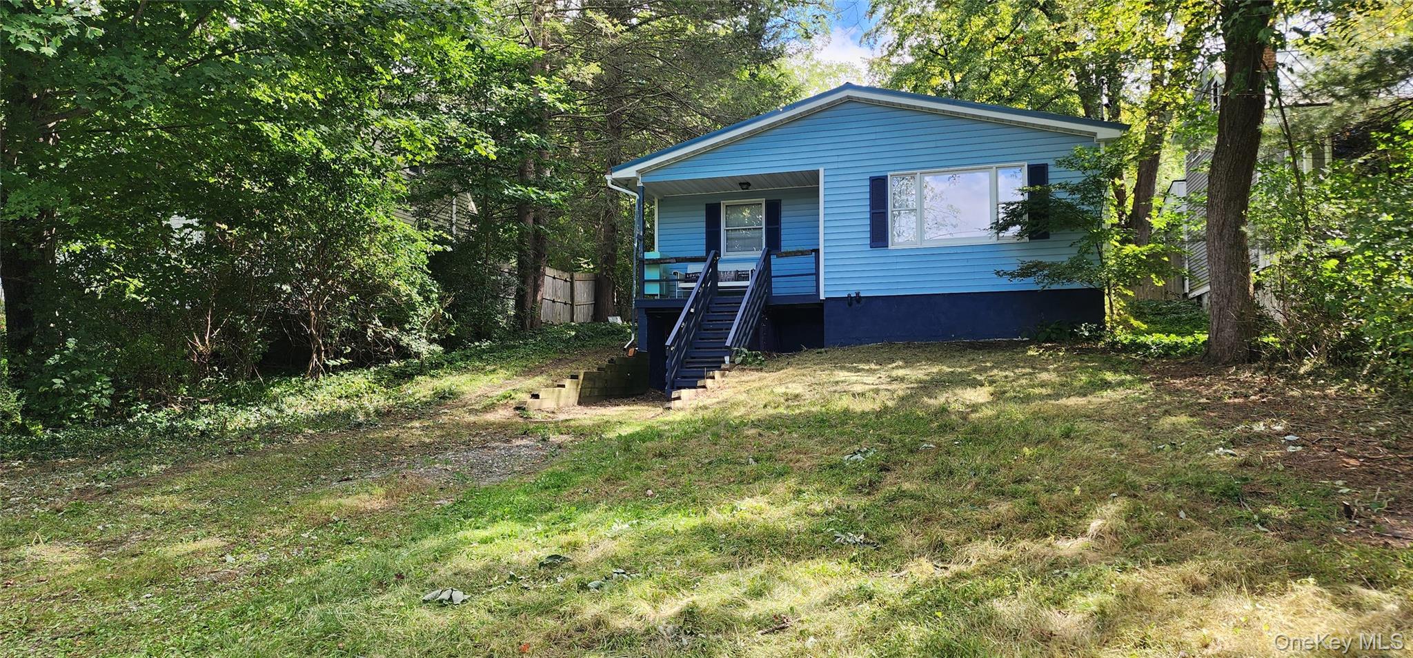 752 Hunns Lake Road – For Sale