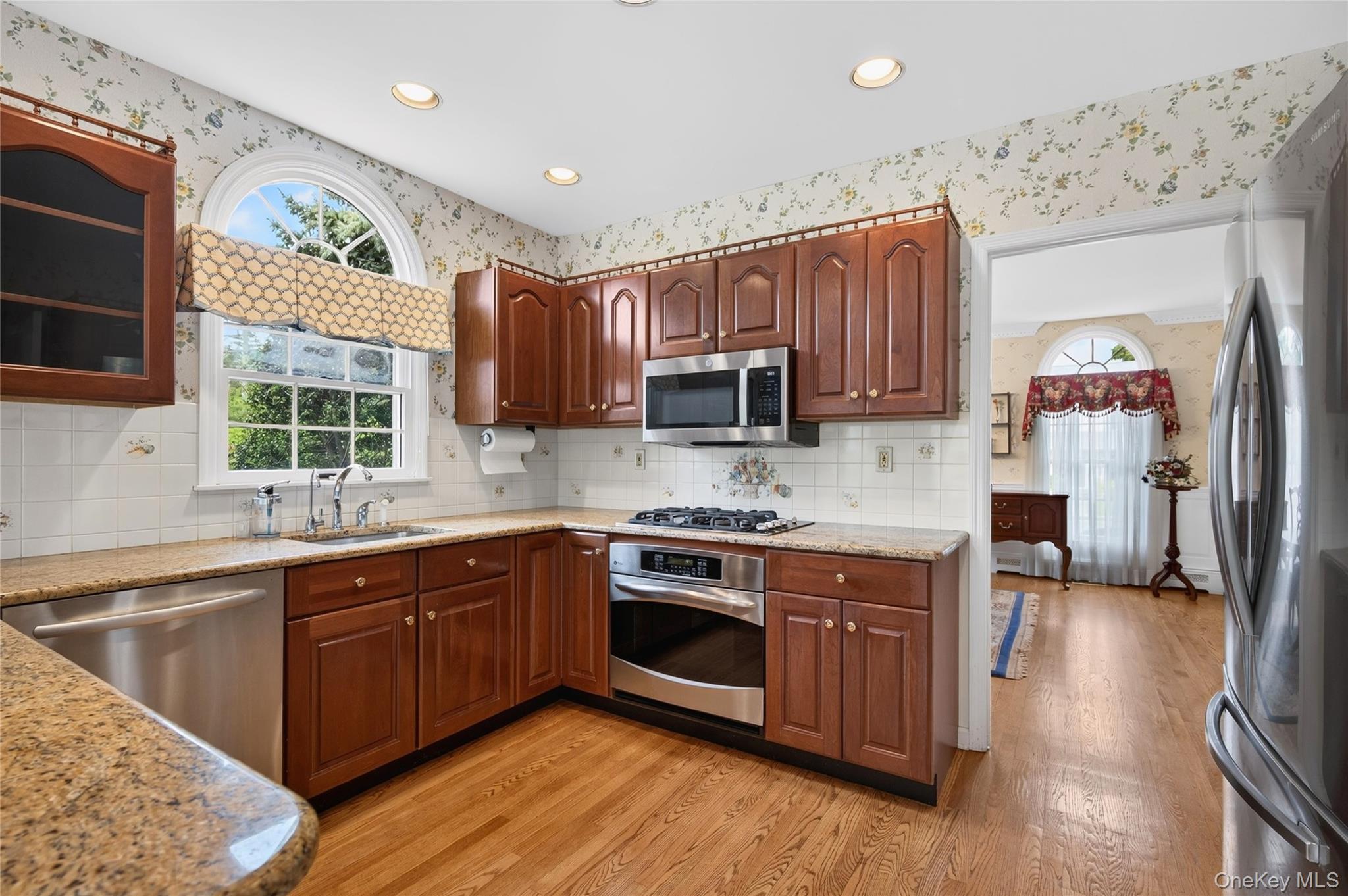 2 Garden Street – For Sale photo 17