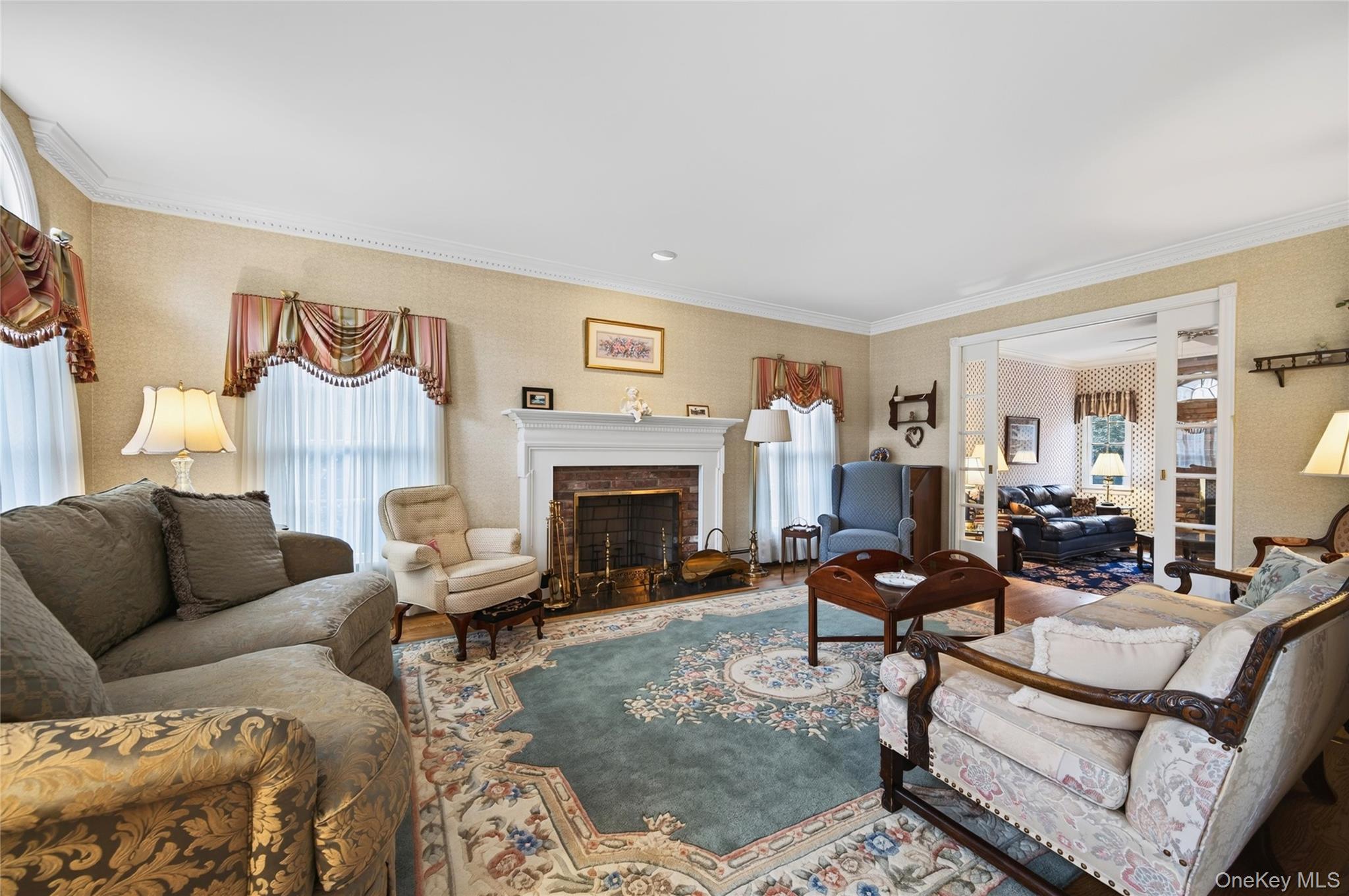 2 Garden Street – For Sale photo 5