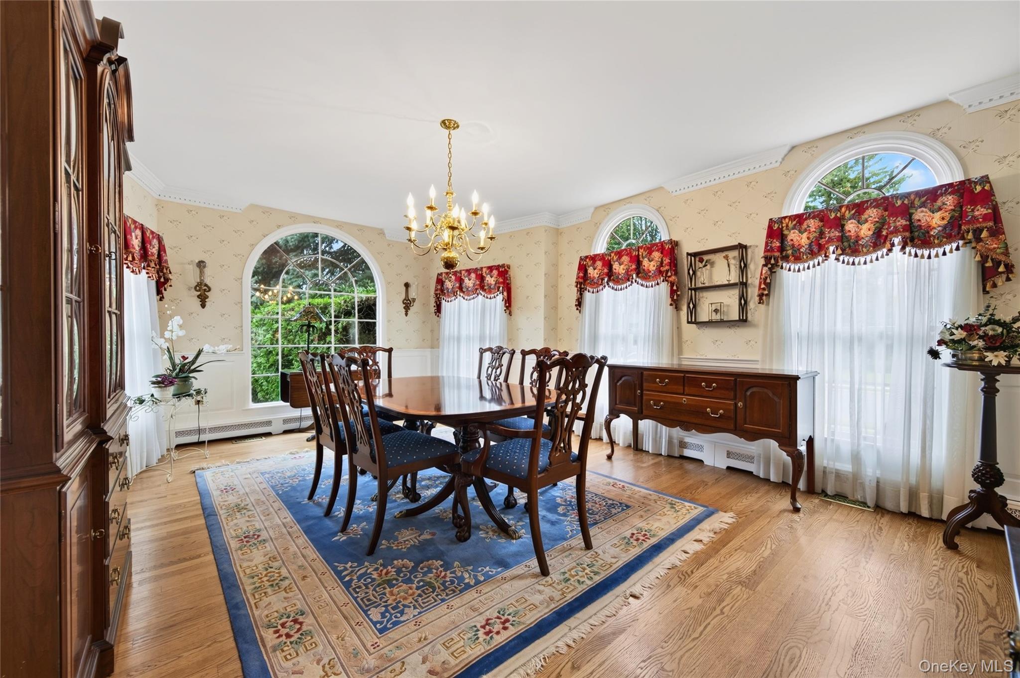 2 Garden Street – For Sale photo 9