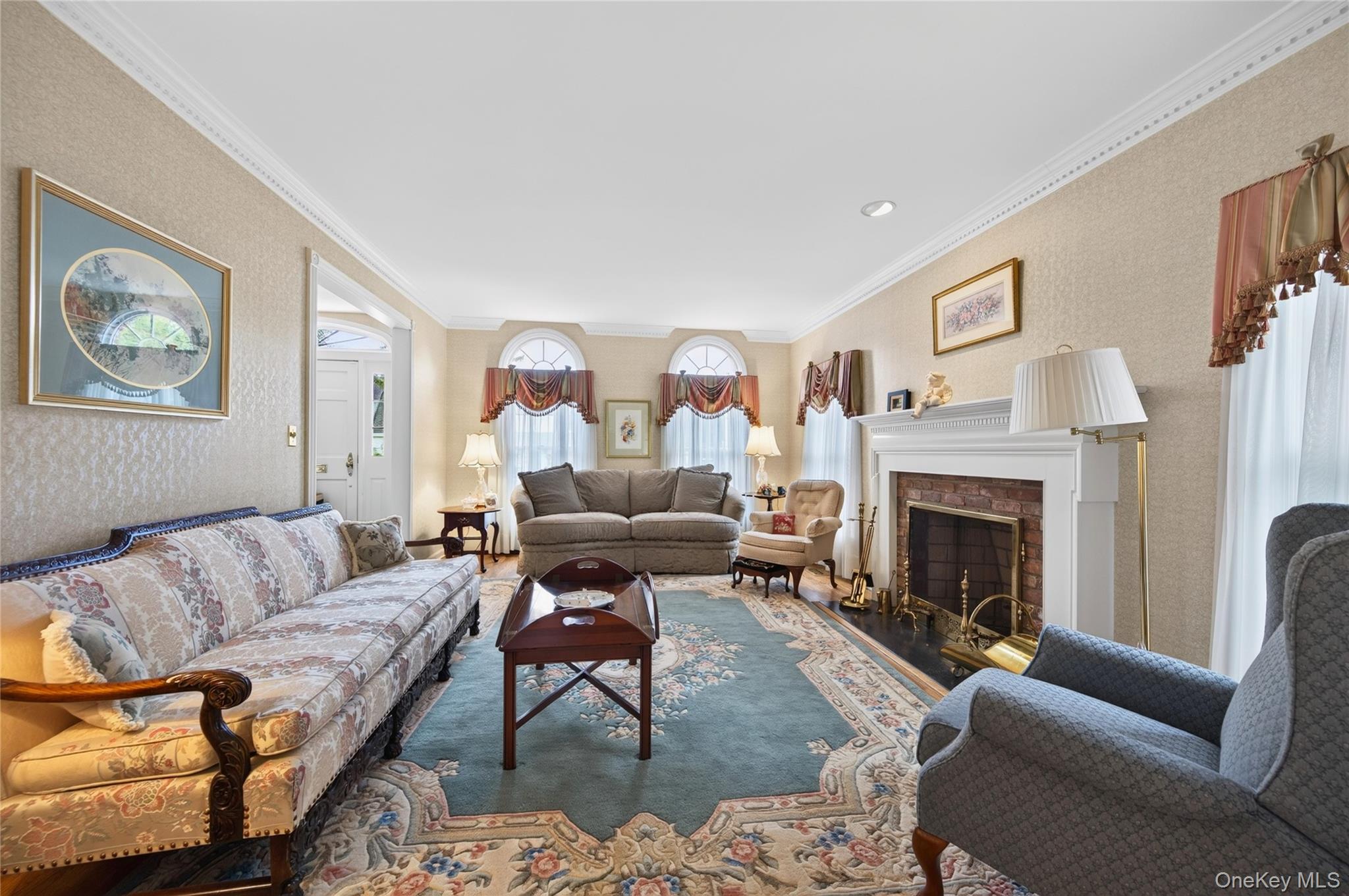2 Garden Street – For Sale photo 6