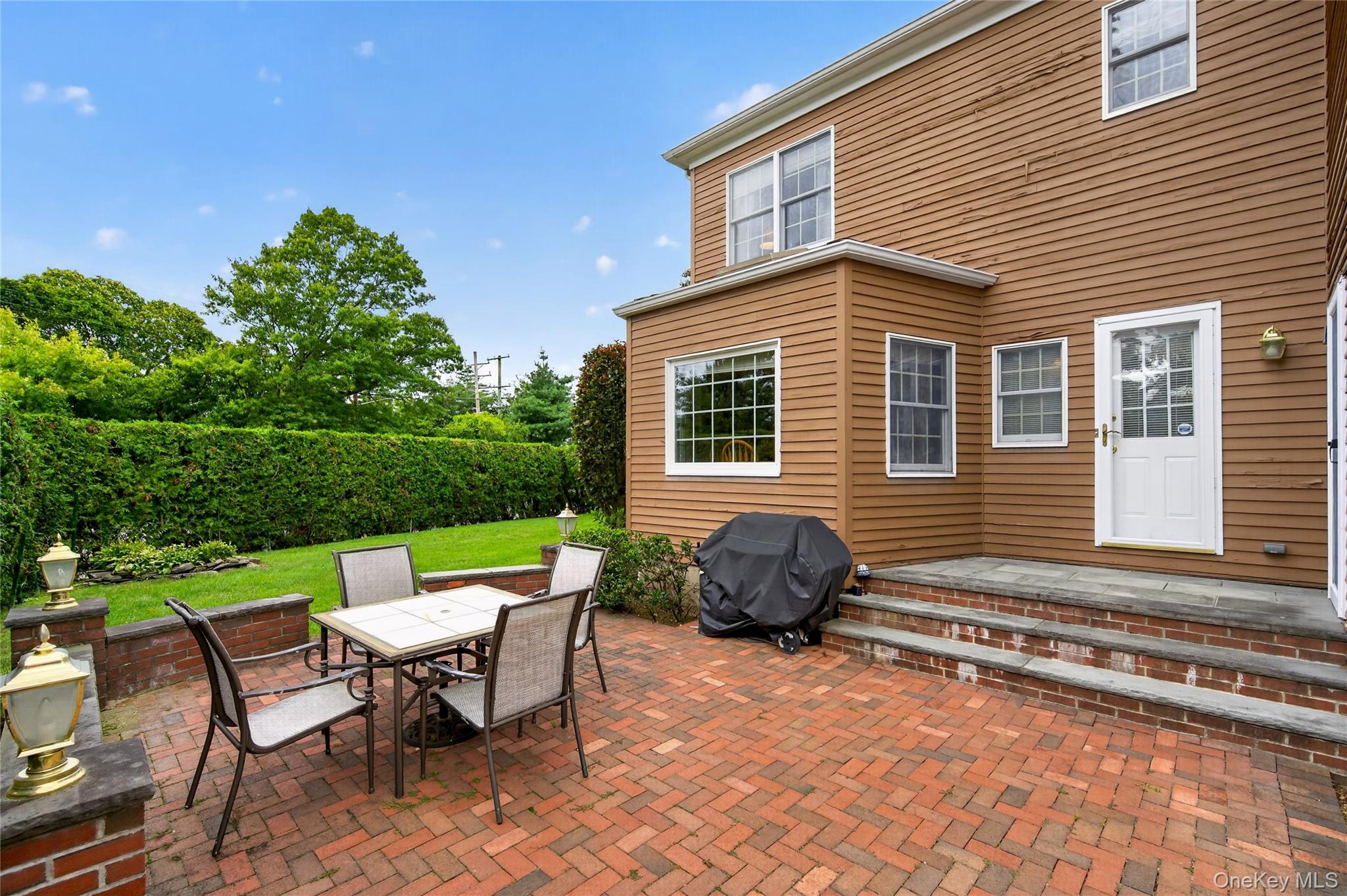 2 Garden Street – For Sale photo 32