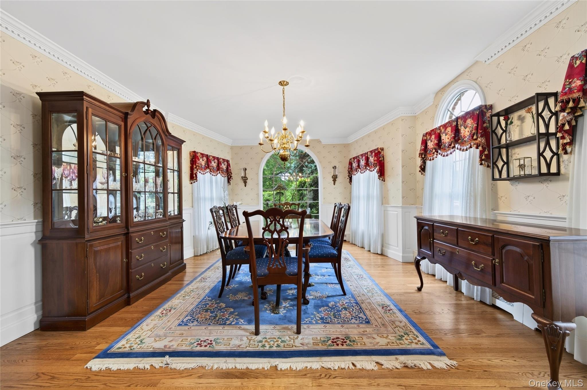 2 Garden Street – For Sale photo 8