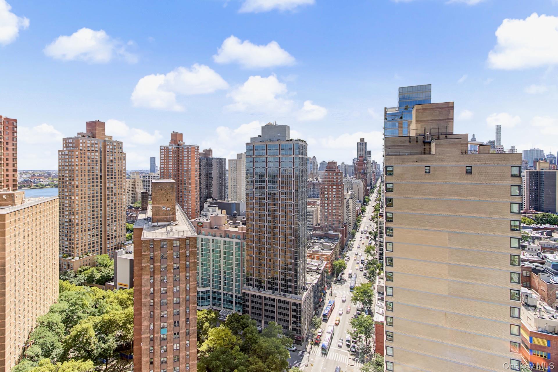 345 E 93rd Street, Unit 30C photo 32