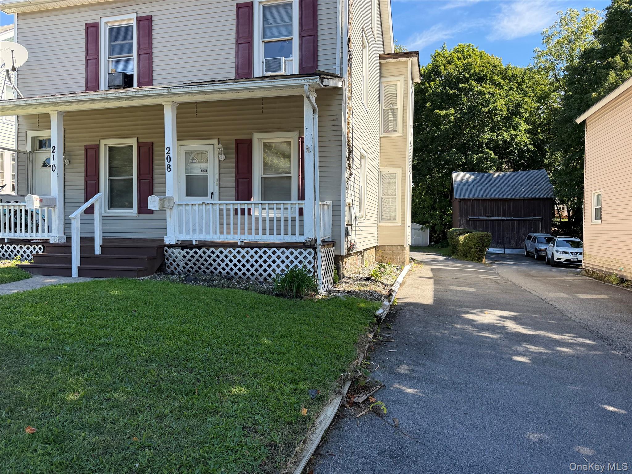 208 Elm Street – For Rent photo 2