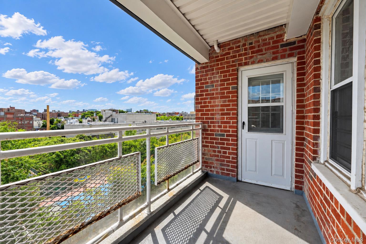 2750 Johnson Avenue, Unit 6J photo 5