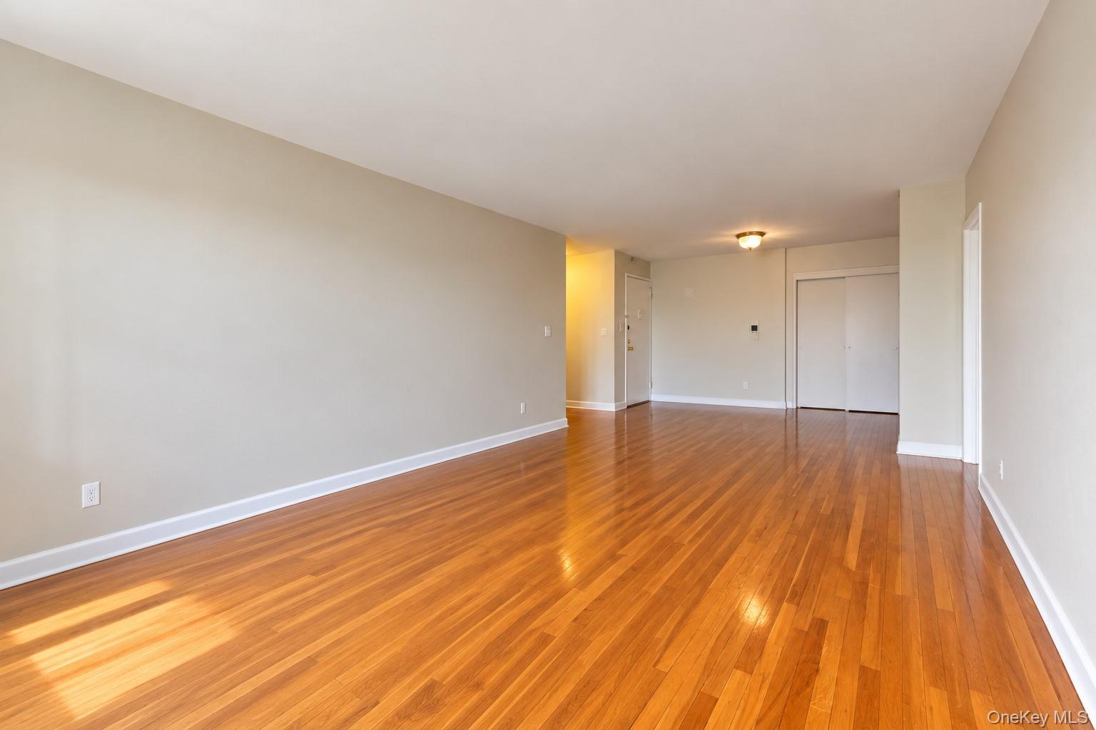 2750 Johnson Avenue, Unit 6J photo 6