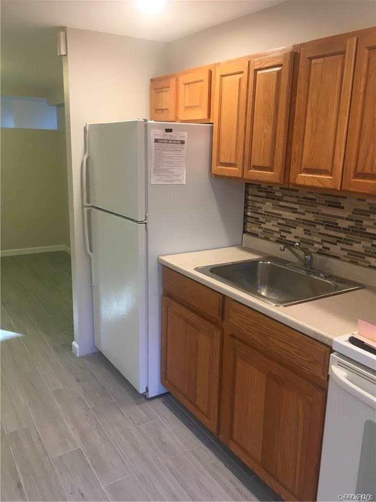 54 Dorchester Street, Unit 2 photo 4
