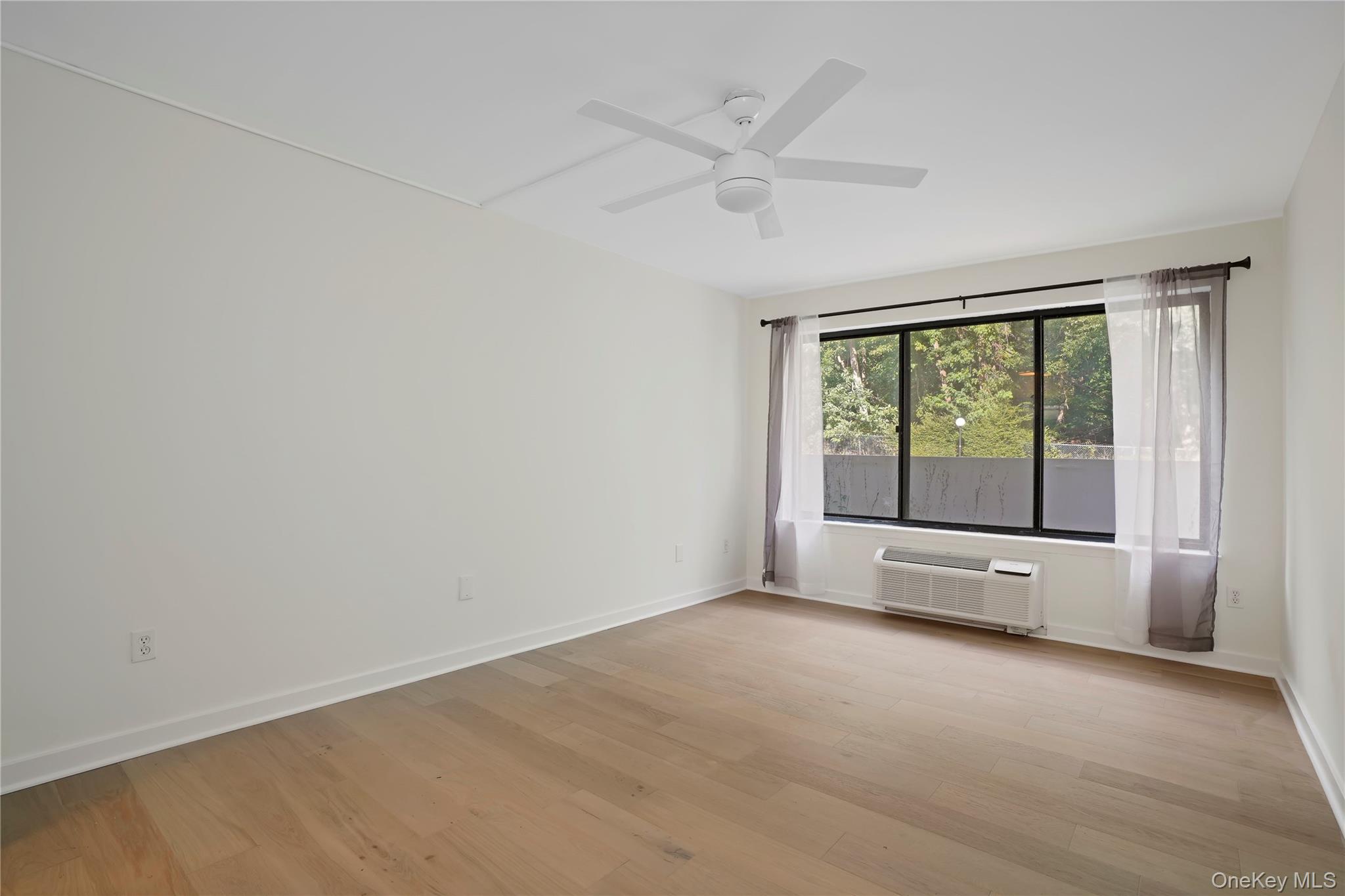 300 High Point Drive, Unit 314 photo 22