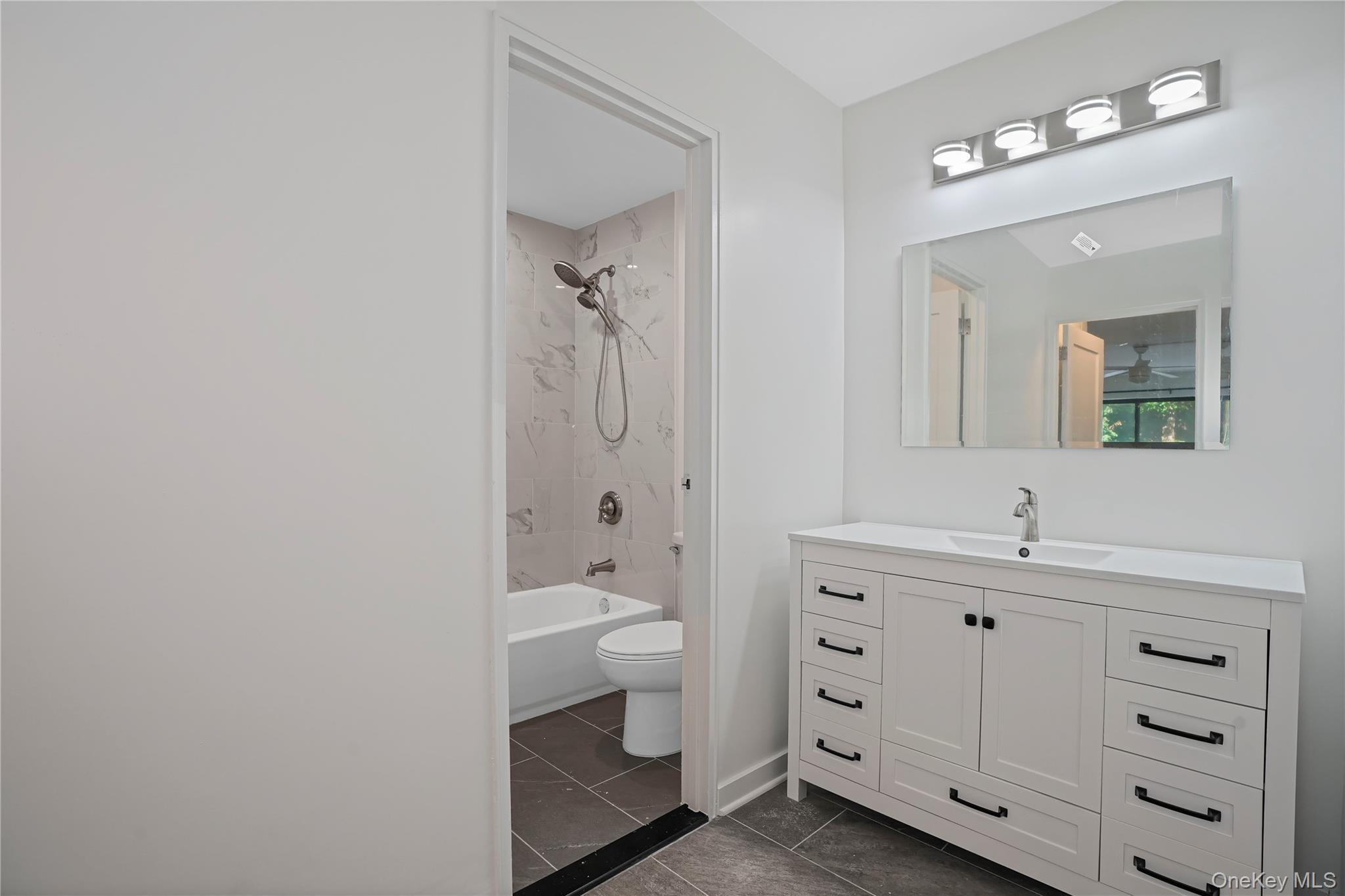 300 High Point Drive, Unit 314 photo 19