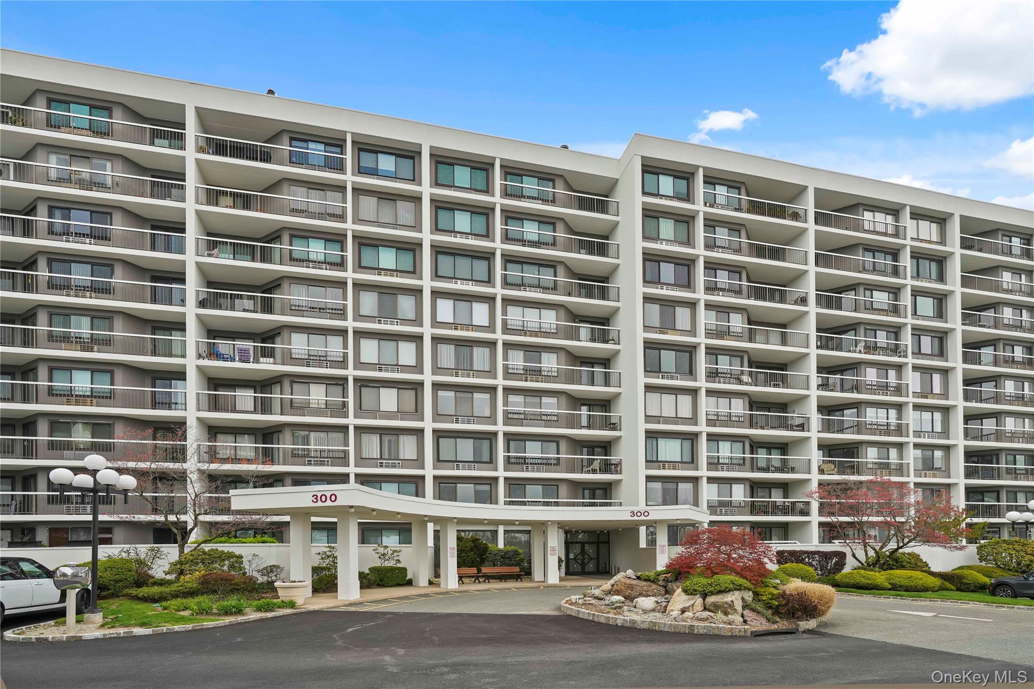 300 High Point Drive, Unit 314 photo 25