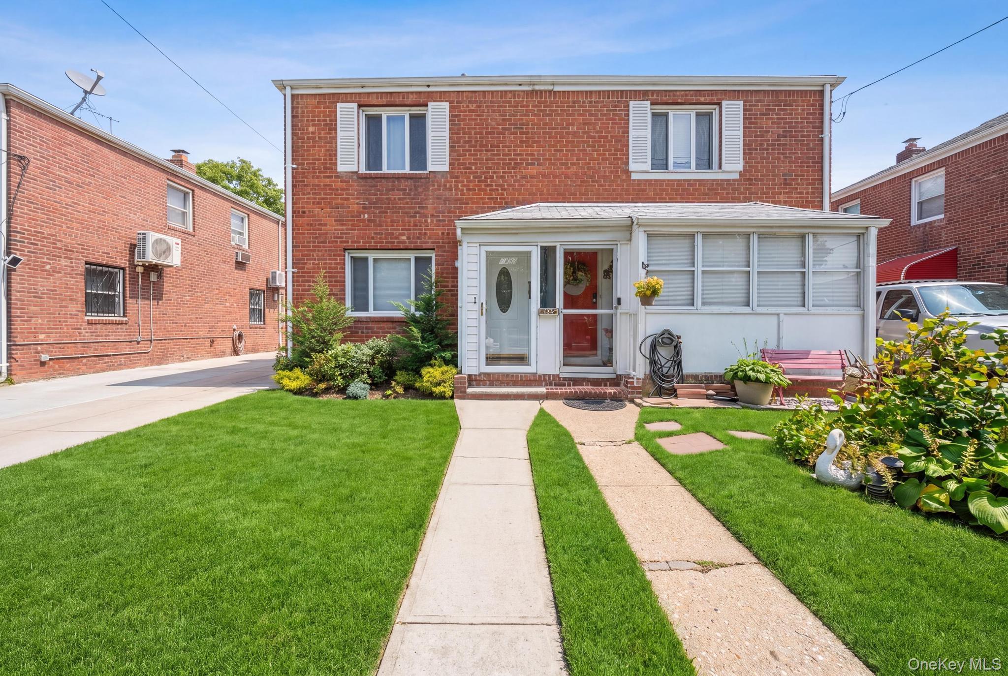 7729 249 – For Sale