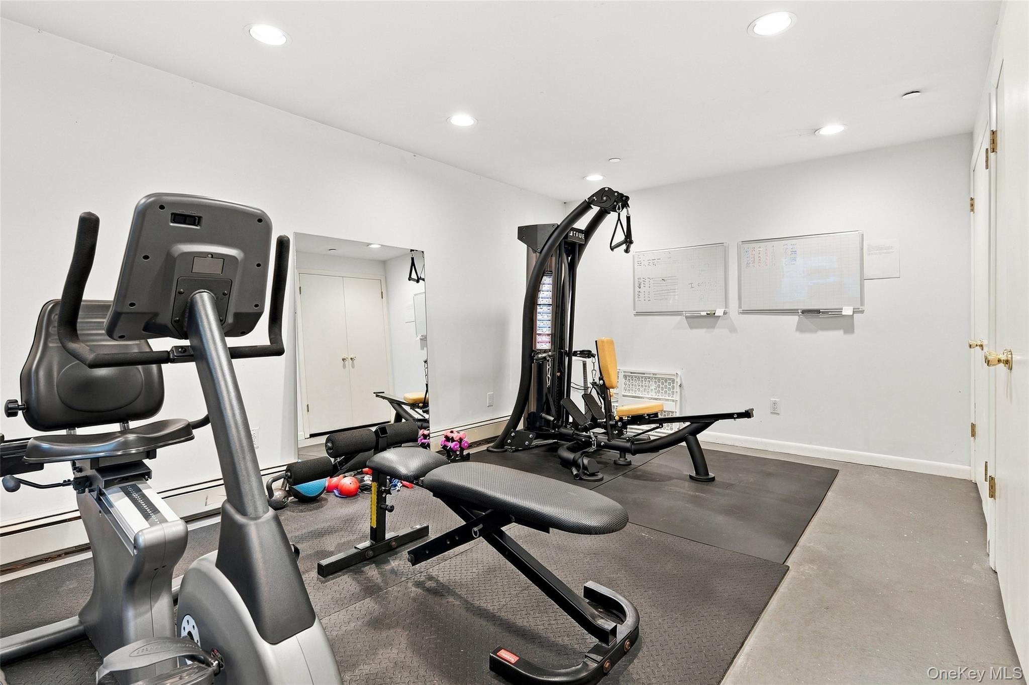 601 Hunters Run – For Sale photo 34
