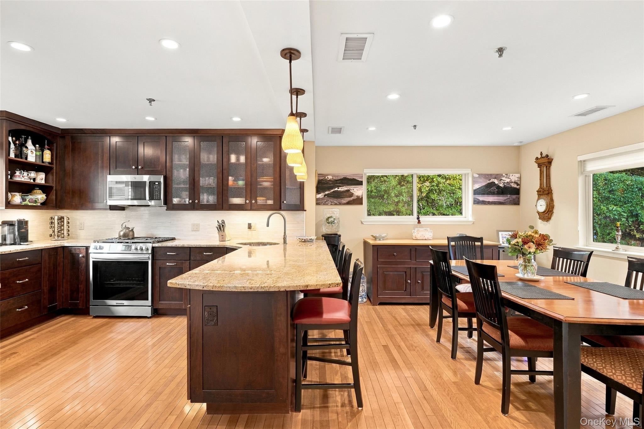 601 Hunters Run – For Sale photo 6
