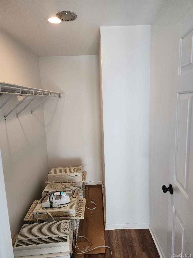 16 HARBORHILL Court – For Rent photo 19