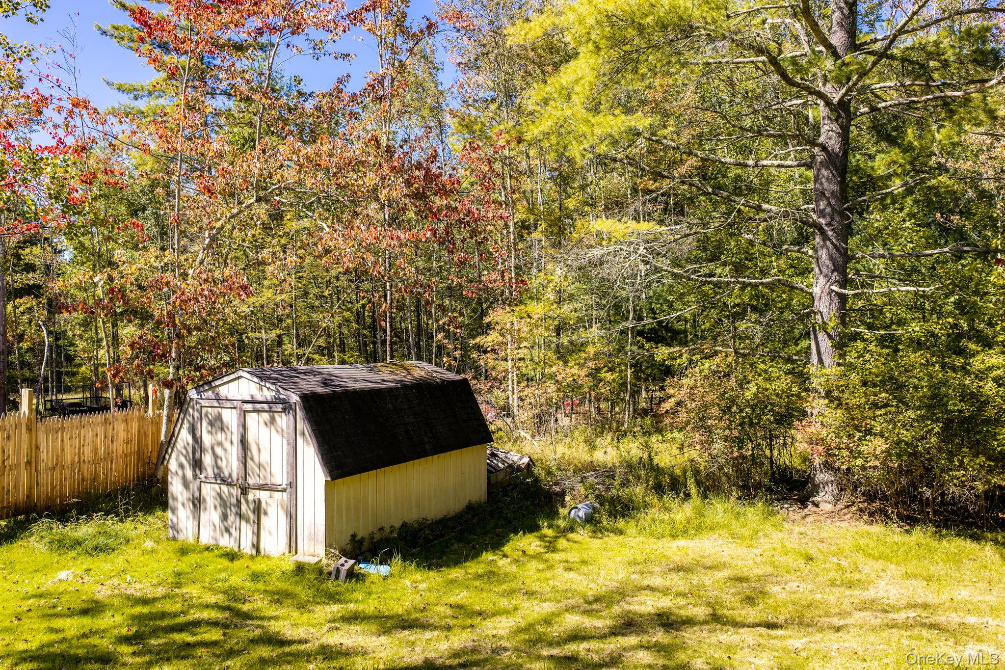 27 Quiat Road – For Sale photo 28